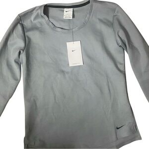 Nike Light Gray Therma-Fit Shirt
